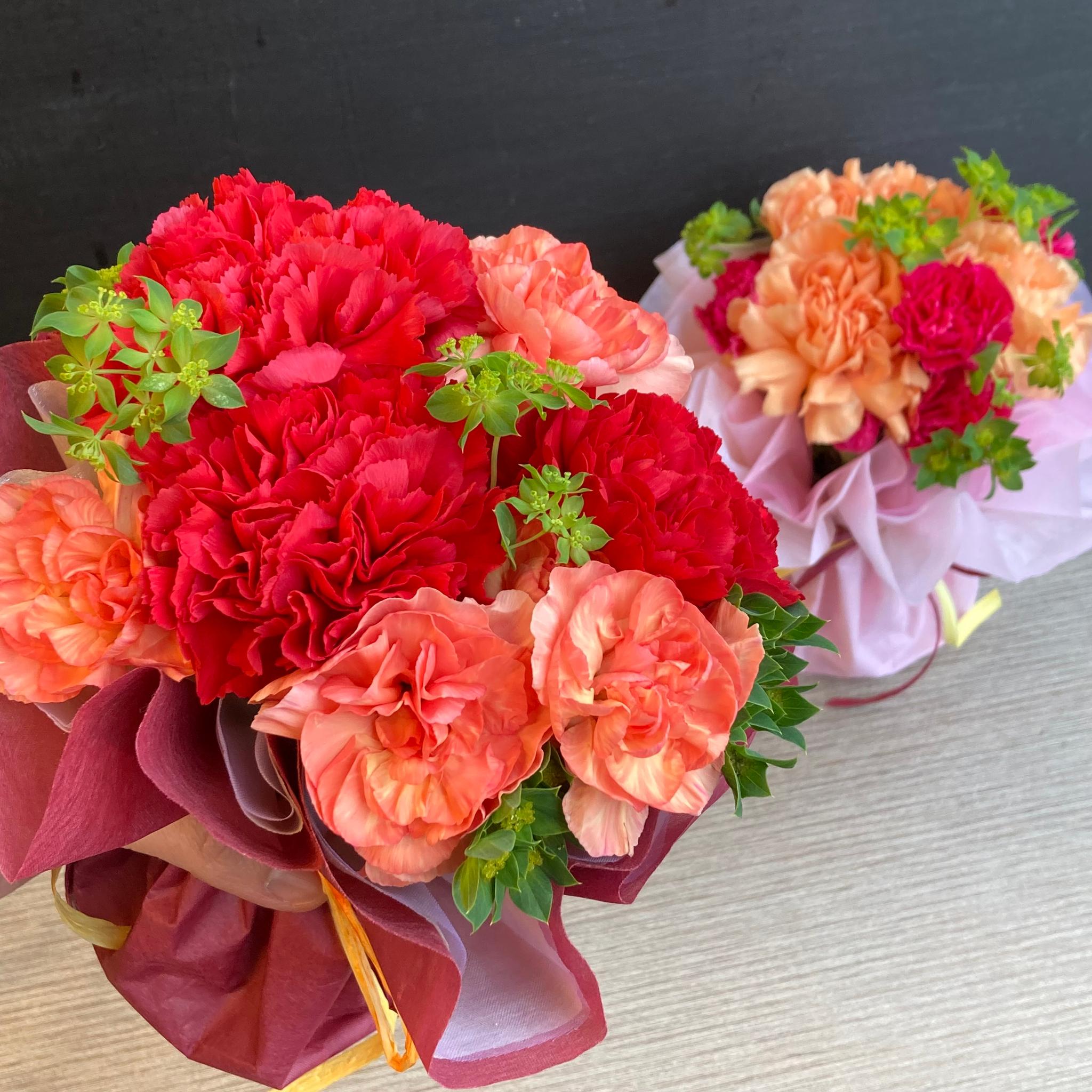 生花【母の日・送別・卒業式・ホワイトデー】ラッピングが可愛いスタンドブーケ　♡おまかせ | 3枚目