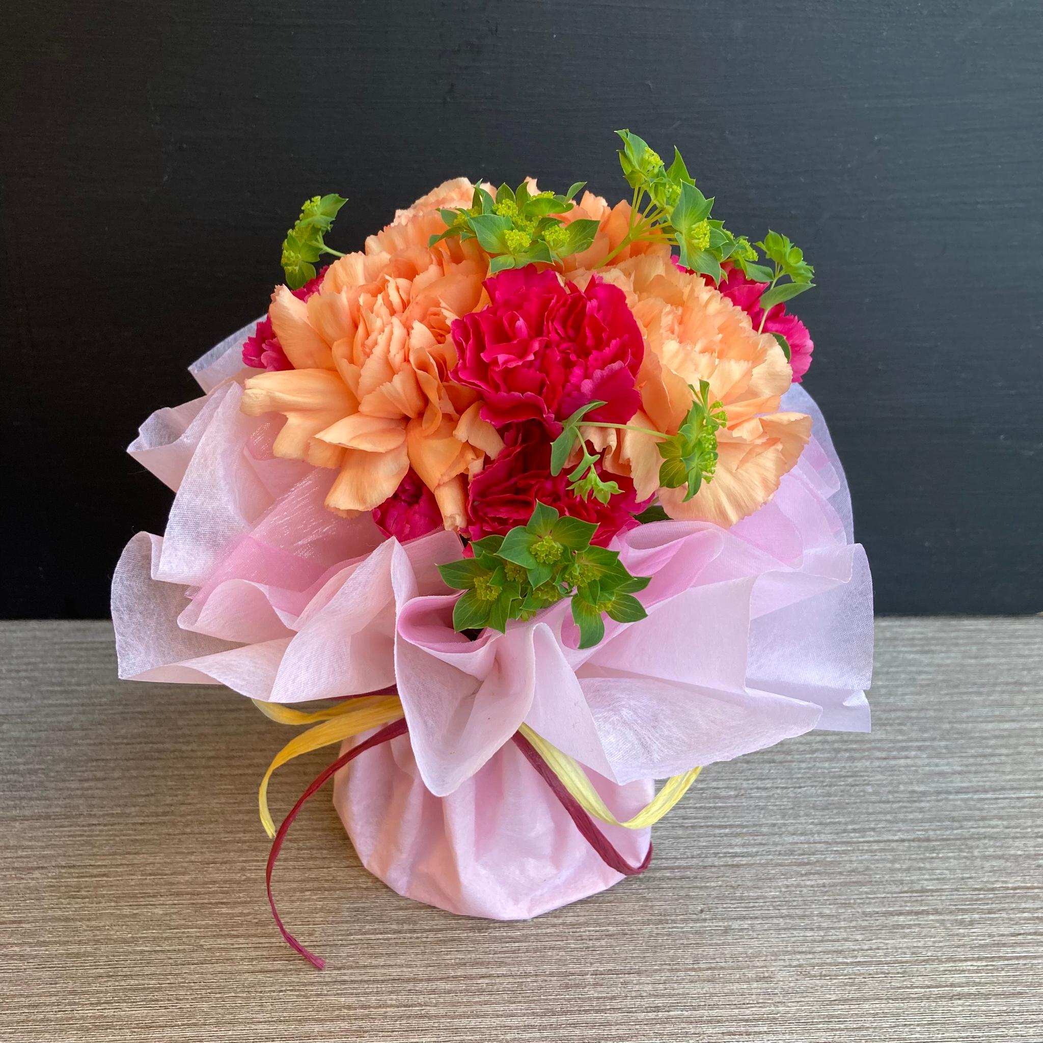 生花【母の日・送別・卒業式・ホワイトデー】ラッピングが可愛いスタンドブーケ　♡おまかせ | 4枚目