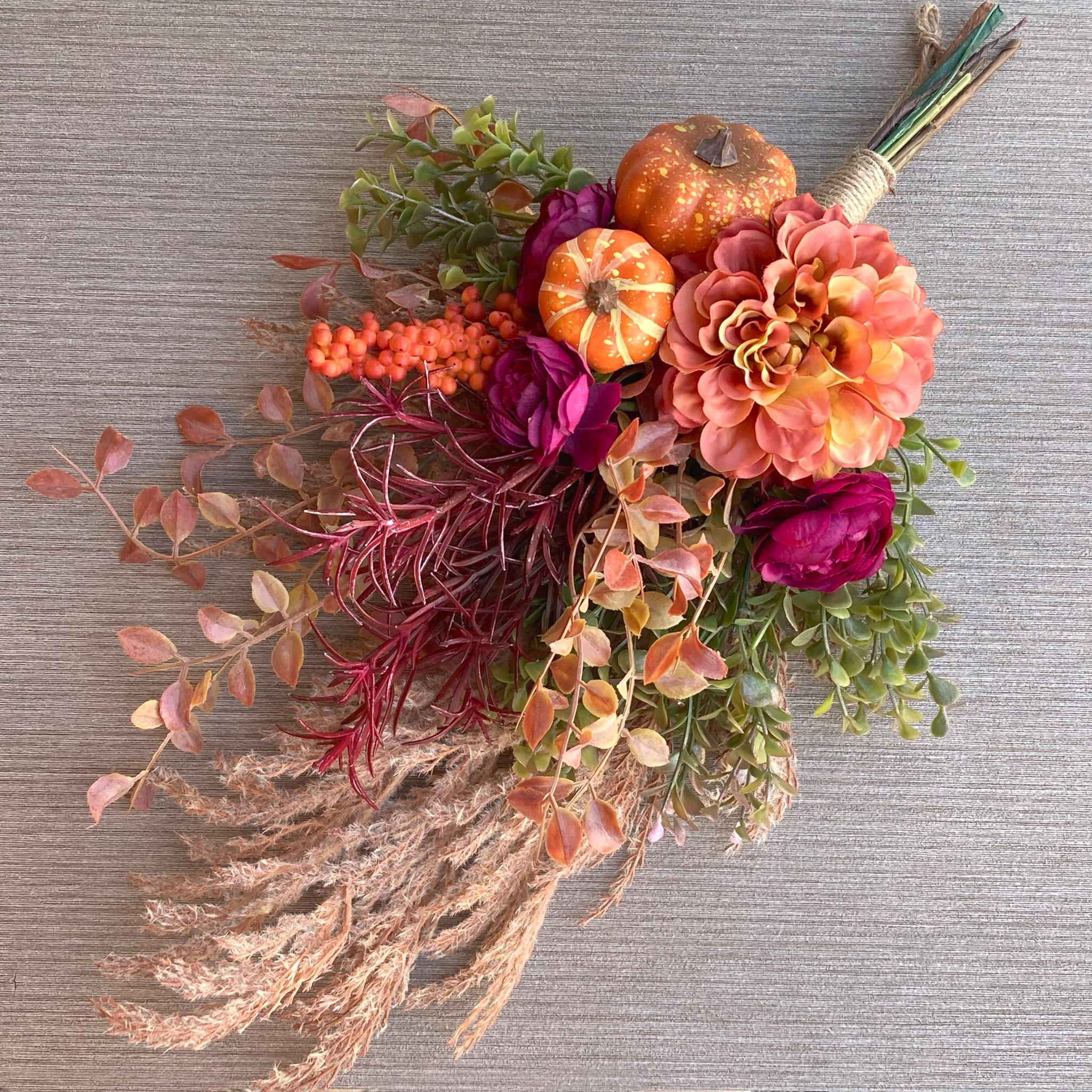 Mサイズ【ハロウィン・Autumn】アーティフィシャルフラワーのオータムスワッグ／ハロウィンスワッグ・飾り　25031枚目の画像